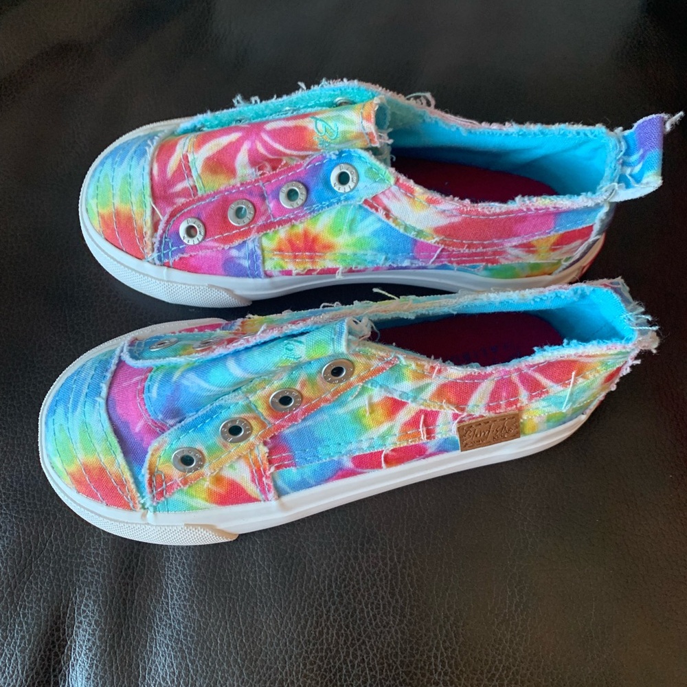 Blowfish Vibrant Tie-Dye Kids Sneakers